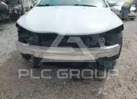 2016 Chrysler 200 photo