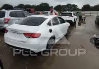 2016 Chrysler 200 фото