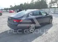 2016 Chrysler 200 фото