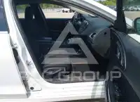 2016 Chrysler 200 фото