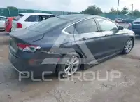 2016 Chrysler 200 фото