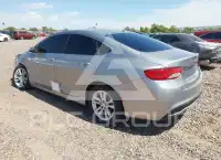 2016 Chrysler 200 фото