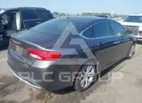 2016 Chrysler 200 фото