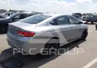 2016 Chrysler 200 фото