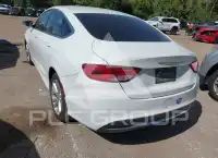 2016 Chrysler 200 фото
