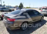 2016 Chrysler 200 photo