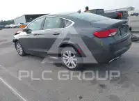2016 Chrysler 200 photo