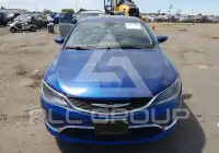 2016 Chrysler 200 фото