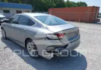 2016 Chrysler 200 фото