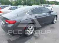 2016 Chrysler 200 фото