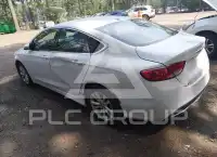 2016 Chrysler 200 фото