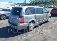 2016 Chrysler TOWN & COUNTRY фото