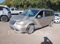 2016 Chrysler TOWN & COUNTRY фото