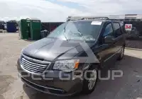 2016 Chrysler TOWN & COUNTRY фото