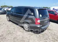 2016 Chrysler TOWN & COUNTRY photo