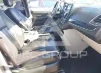 2016 Chrysler TOWN & COUNTRY фото