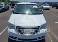 2016 Chrysler TOWN & COUNTRY photo