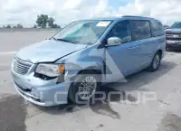 2016 Chrysler TOWN & COUNTRY photo