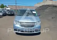 2016 Chrysler TOWN & COUNTRY фото