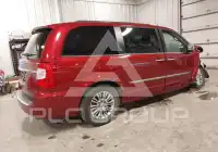 2016 Chrysler TOWN & COUNTRY фото