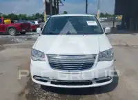 2016 Chrysler TOWN & COUNTRY фото