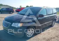 2016 Chrysler TOWN & COUNTRY фото