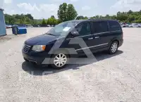 2016 Chrysler TOWN & COUNTRY фото