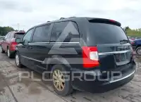 2016 Chrysler TOWN & COUNTRY фото