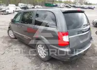 2016 Chrysler TOWN & COUNTRY фото