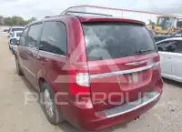 2016 Chrysler TOWN & COUNTRY фото