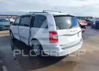 2016 Chrysler TOWN & COUNTRY photo