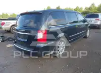 2016 Chrysler TOWN & COUNTRY фото