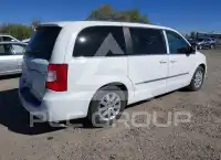 2016 Chrysler TOWN & COUNTRY photo