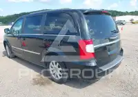 2016 Chrysler TOWN & COUNTRY фото