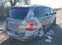 2016 Chrysler TOWN & COUNTRY фото