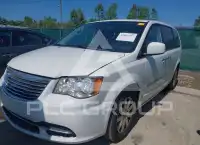 2016 Chrysler TOWN & COUNTRY фото