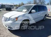 2016 Chrysler TOWN & COUNTRY photo