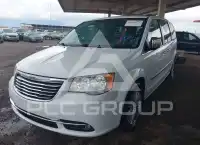 2016 Chrysler TOWN & COUNTRY фото