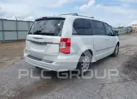 2016 Chrysler TOWN & COUNTRY фото