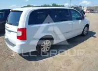 2016 Chrysler TOWN & COUNTRY фото