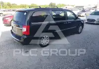2016 Chrysler TOWN & COUNTRY фото