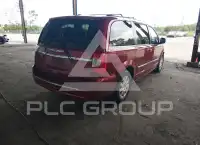 2016 Chrysler TOWN & COUNTRY фото