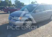 2016 Chrysler TOWN & COUNTRY фото