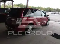 2016 Chrysler TOWN & COUNTRY photo