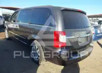 2016 Chrysler TOWN & COUNTRY фото