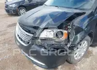 2016 Chrysler TOWN & COUNTRY фото