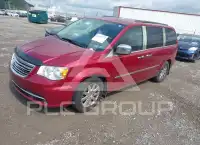 2016 Chrysler TOWN & COUNTRY фото