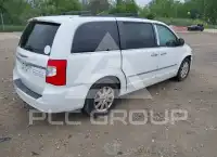 2016 Chrysler TOWN & COUNTRY фото