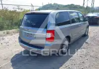 2016 Chrysler TOWN & COUNTRY фото