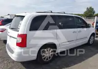 2016 Chrysler TOWN & COUNTRY фото